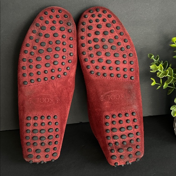 Tod’s Red Suede Loafers with Fringe Detail - Picture 8 of 15